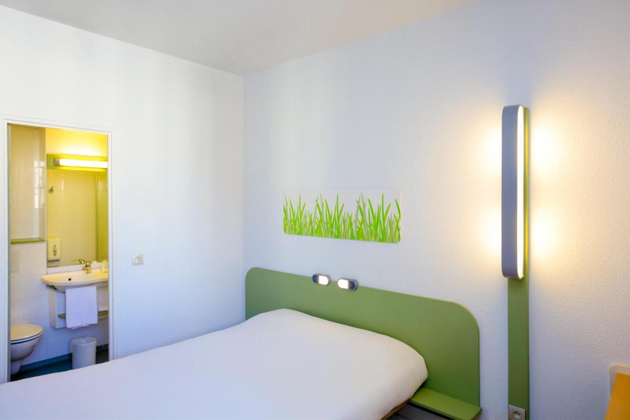 Ibis Budget Lyon Sud St Genis Laval Hotel Saint-Genis-Laval Exterior photo